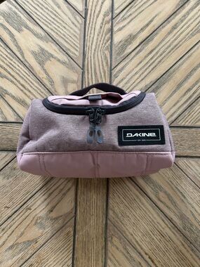 Dakine Dusty Pink Two-Tone Toiletry Pouch